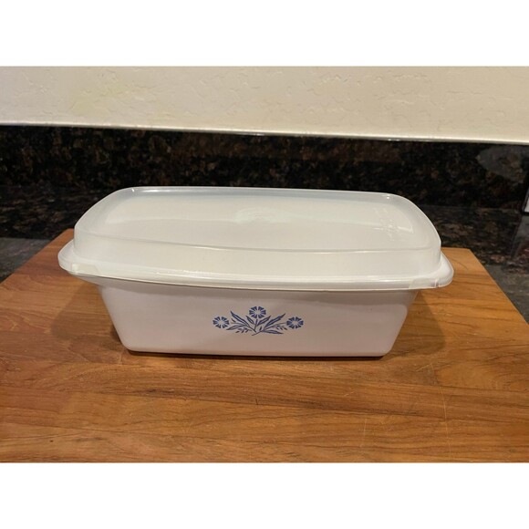 Corning Ware P-315-B Blue Cornflower Loaf Pan w/ Plastic Lid - Picture 1 of 6